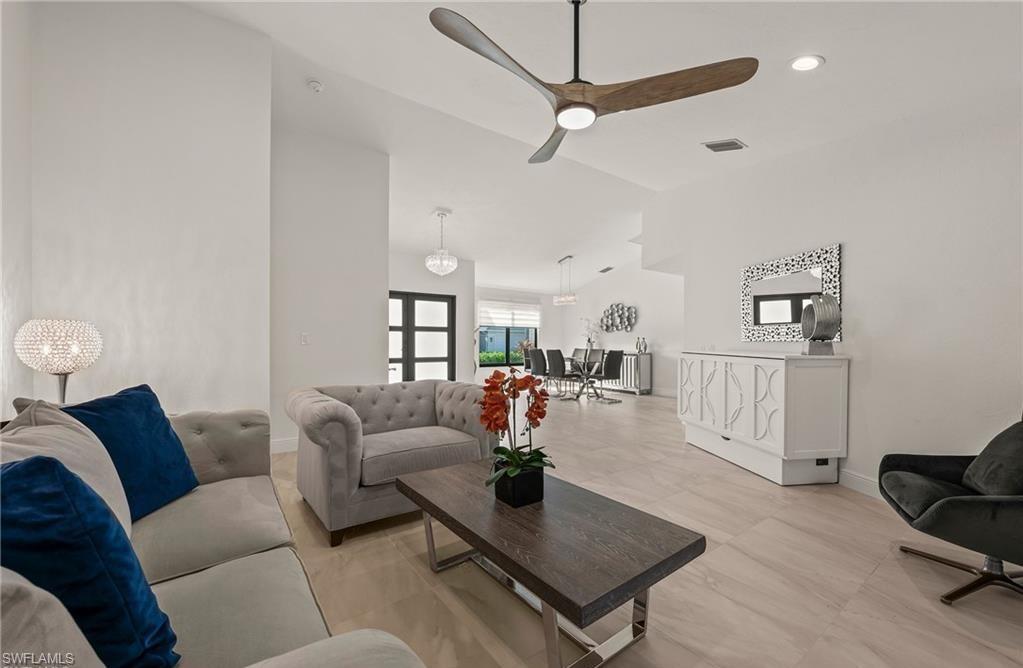 KINGS LAKE - Residential Lease