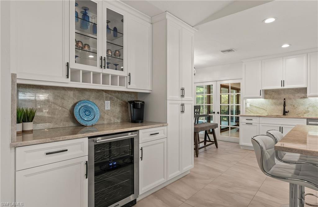 KINGS LAKE - Residential Lease