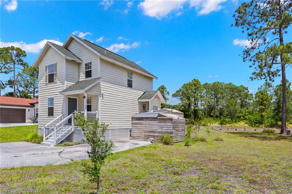 LEHIGH ACRES - Residential