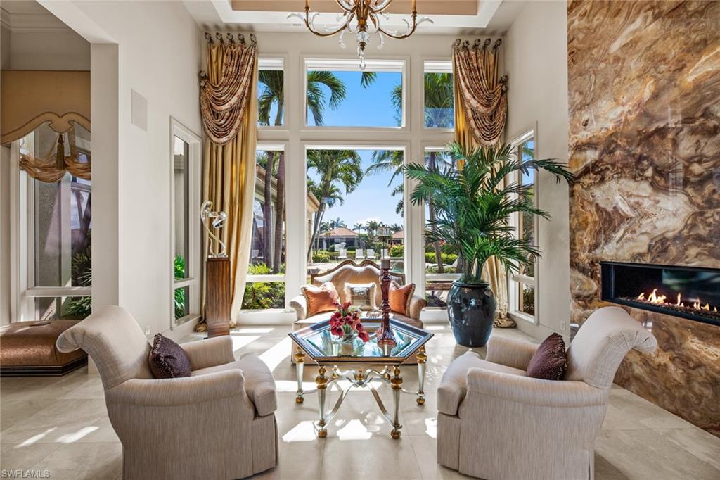 QUAIL WEST - Residential