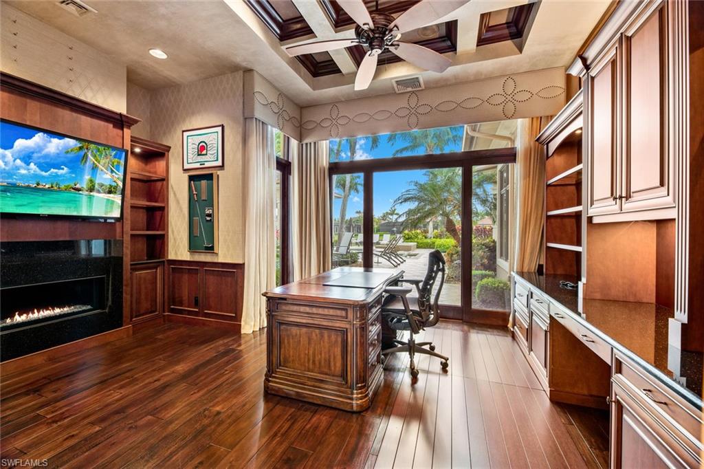 QUAIL WEST - Residential