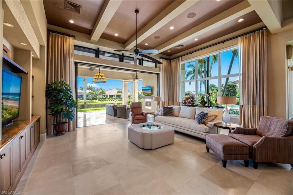 QUAIL WEST - Residential