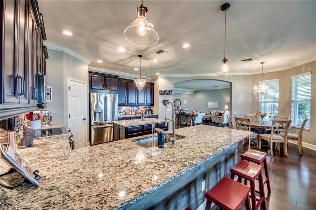 SANDOVAL - Residential