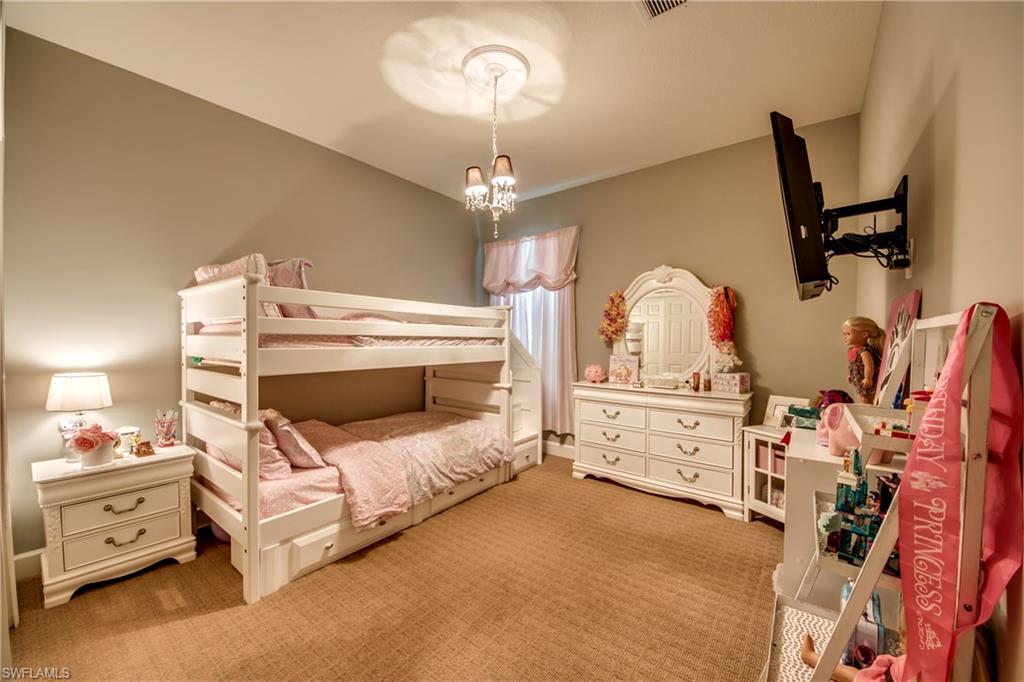 SANDOVAL - Residential