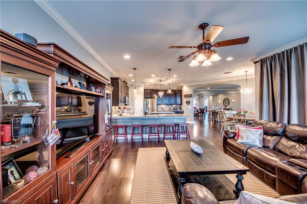 SANDOVAL - Residential