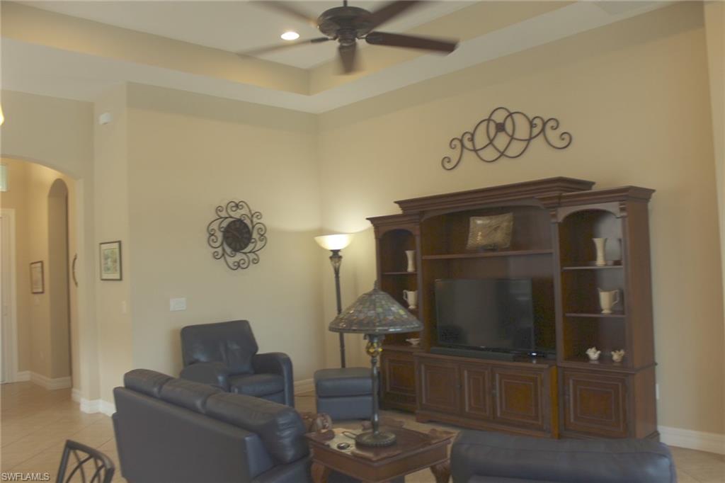 FAIRWAY COVE - Residential