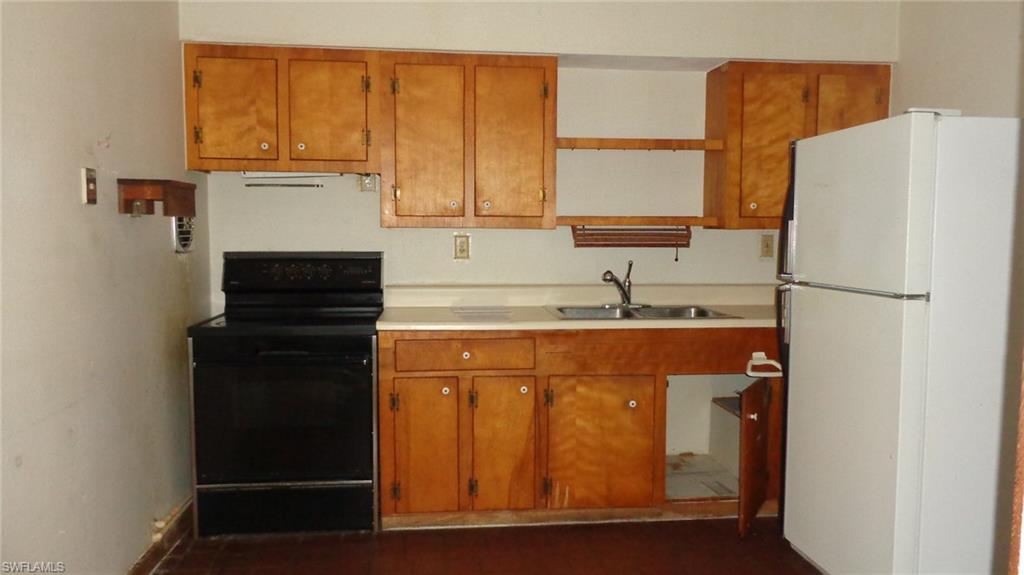 KLINE MANOR - Residential