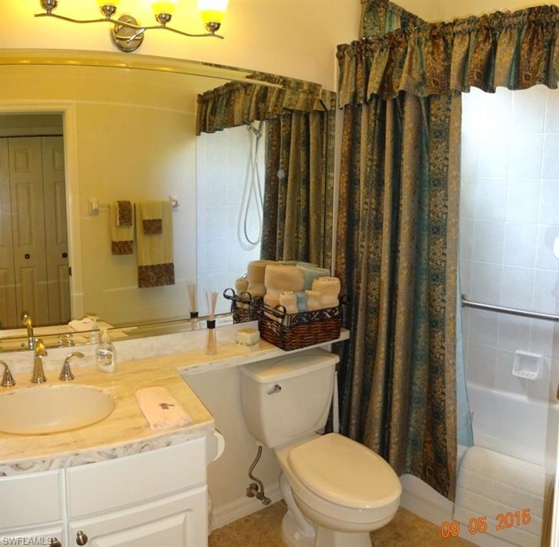 SOMMERSET VILLAS - Residential