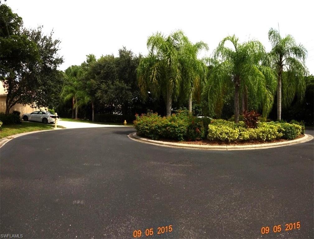 SOMMERSET VILLAS - Residential