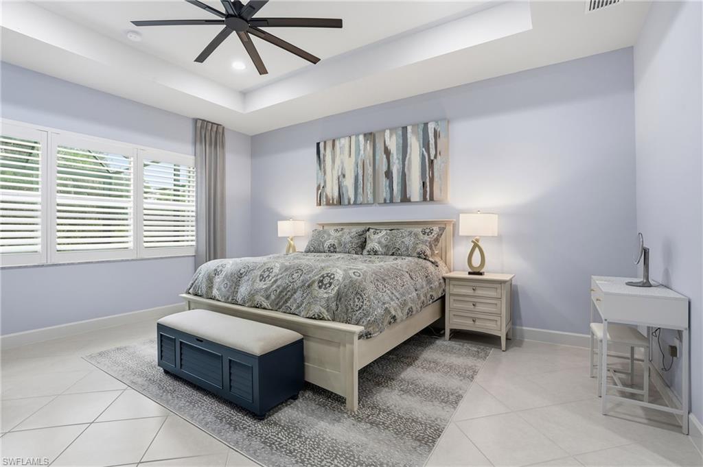 VALENCIA TRAILS - Residential