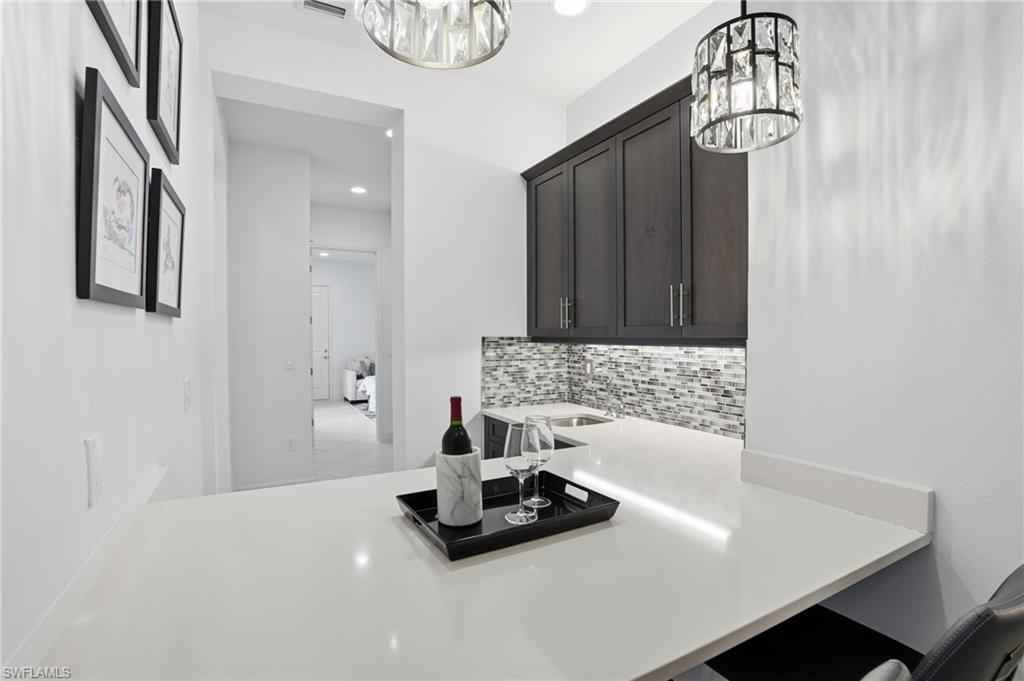 VALENCIA TRAILS - Residential