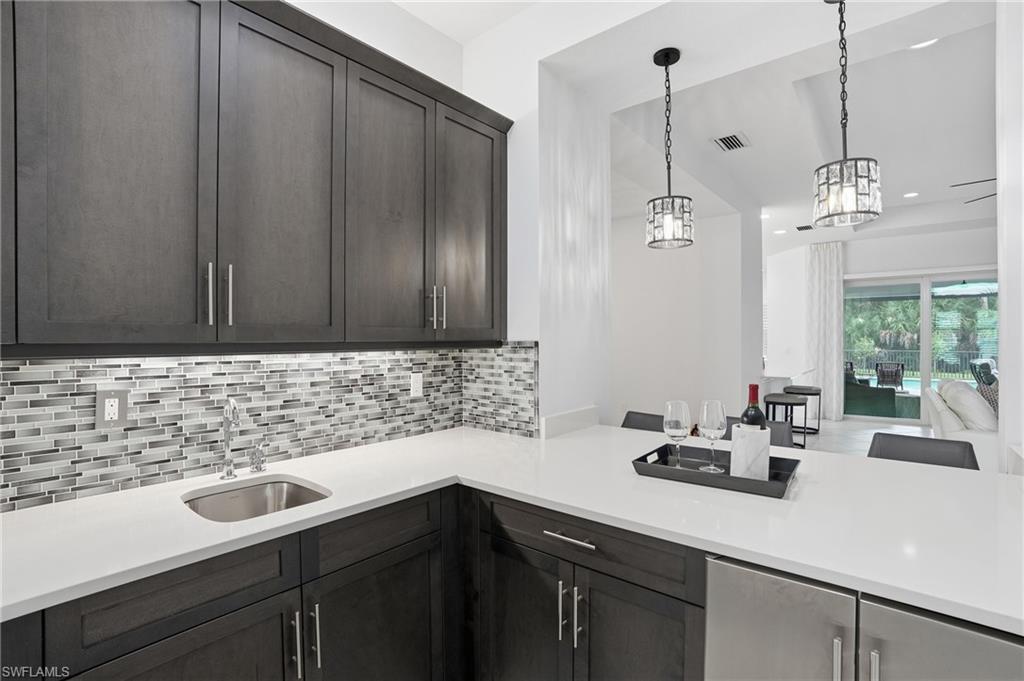 VALENCIA TRAILS - Residential