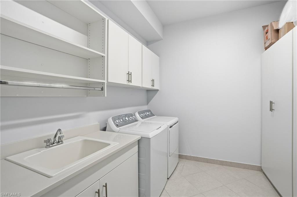 VALENCIA TRAILS - Residential