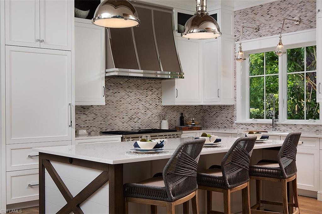 OLDE NAPLES - Residential