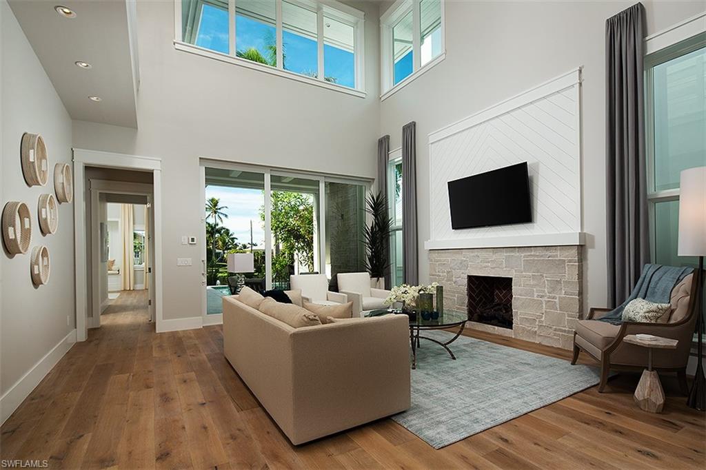 OLDE NAPLES - Residential