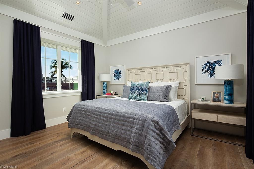 OLDE NAPLES - Residential