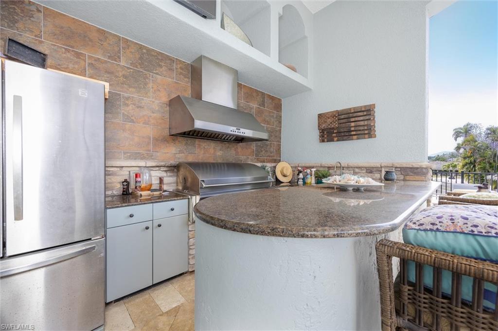 INTRACOASTAL HARBOUR - Residential