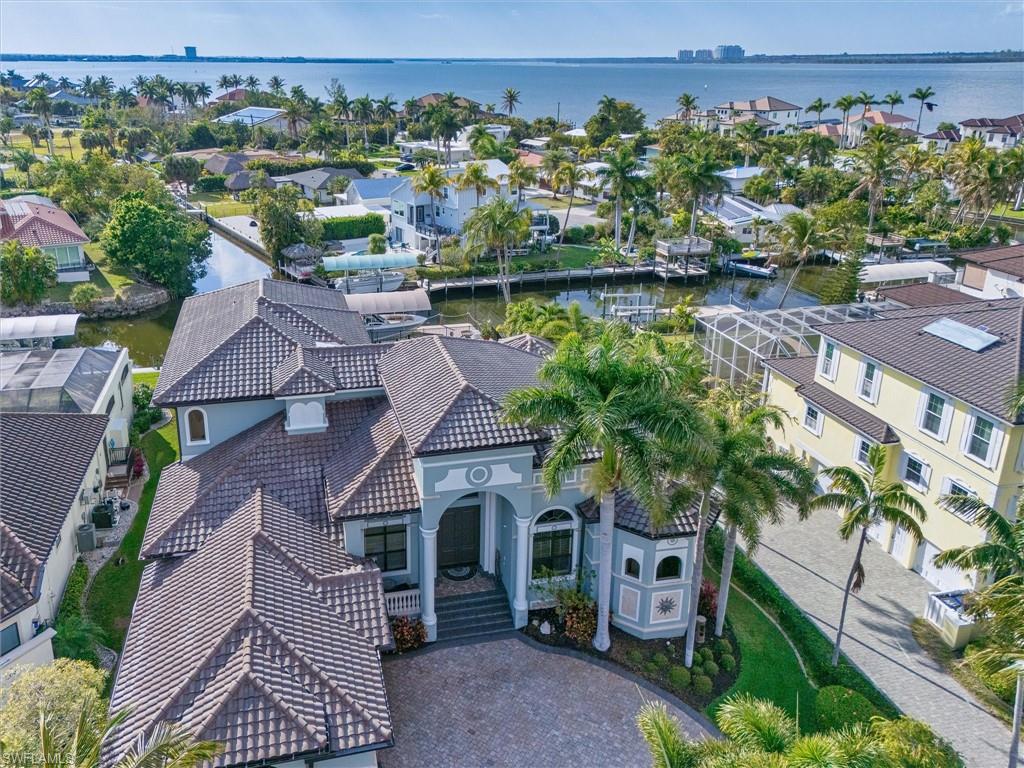 INTRACOASTAL HARBOUR - Residential