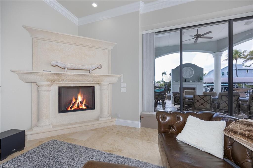 INTRACOASTAL HARBOUR - Residential