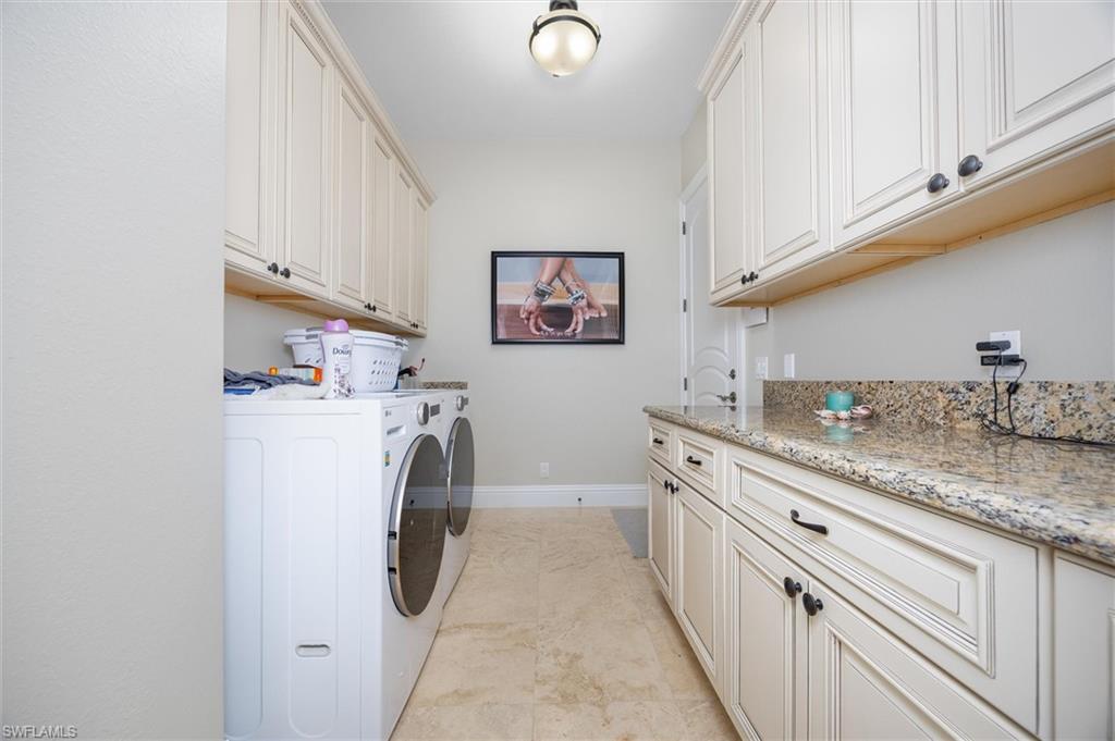 INTRACOASTAL HARBOUR - Residential