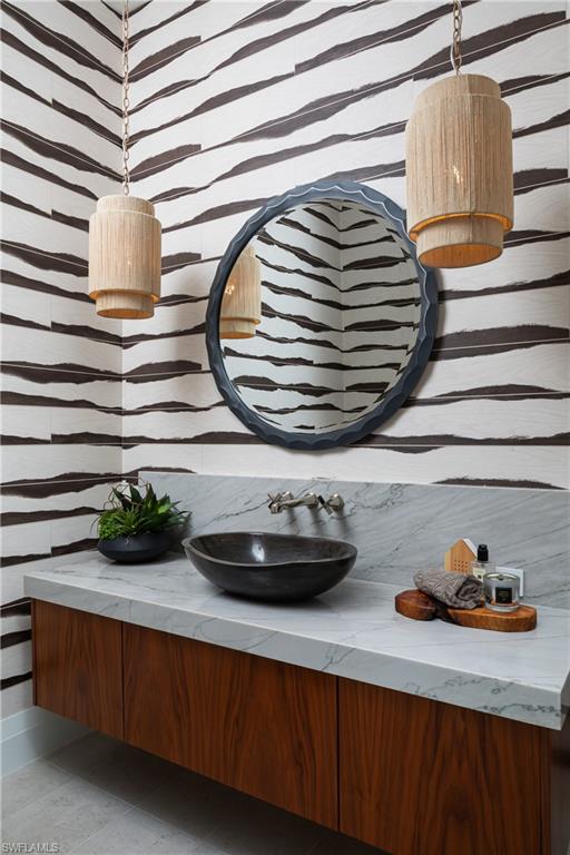 MOORINGS - Residential