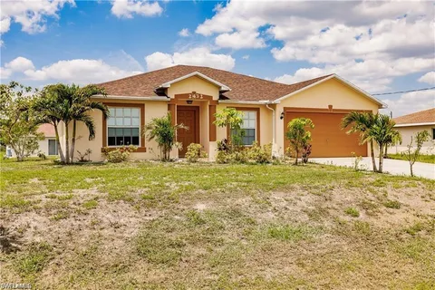 2432 Vernon Ave S, Lehigh Acres, FL 33973 - #: 225012930