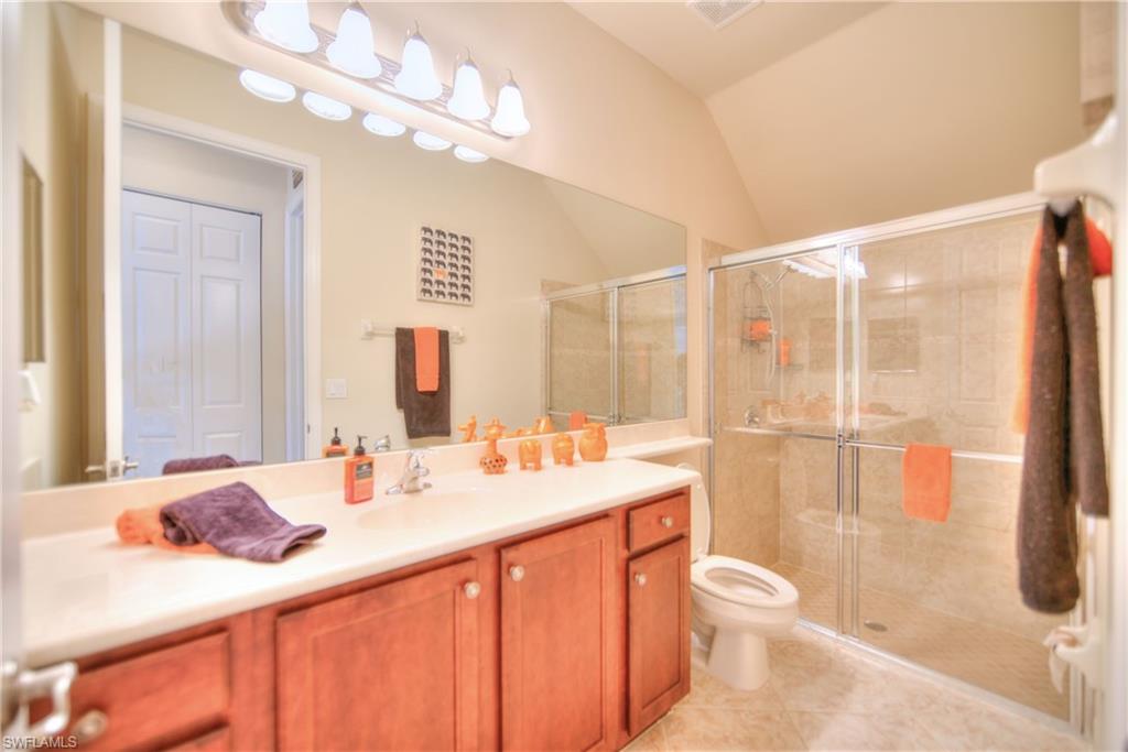 BOTANICA LAKES - Residential