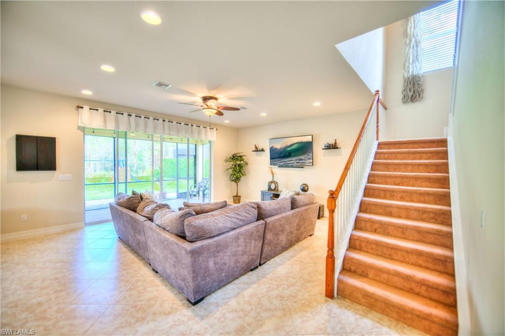 BOTANICA LAKES - Residential