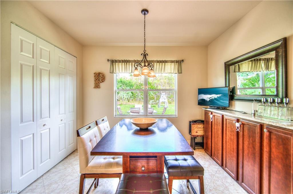 BOTANICA LAKES - Residential