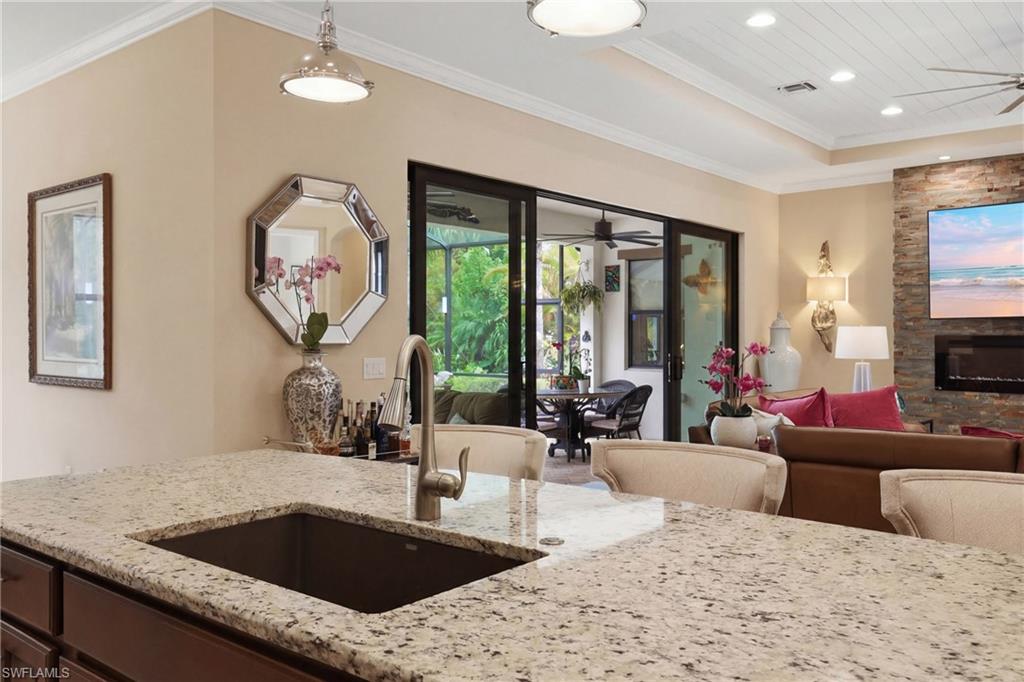 LAMORADA - Residential