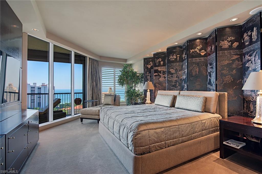 TRIESTE AT BAY COLONY - Residential