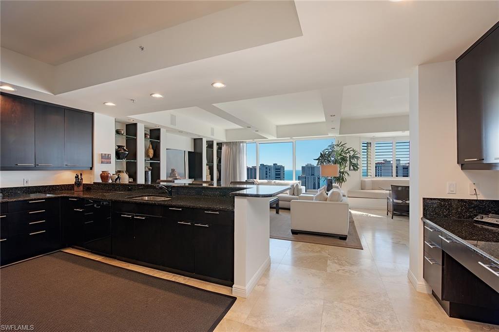 TRIESTE AT BAY COLONY - Residential