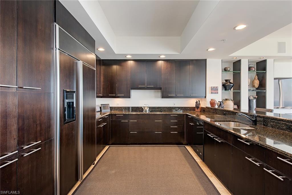 TRIESTE AT BAY COLONY - Residential