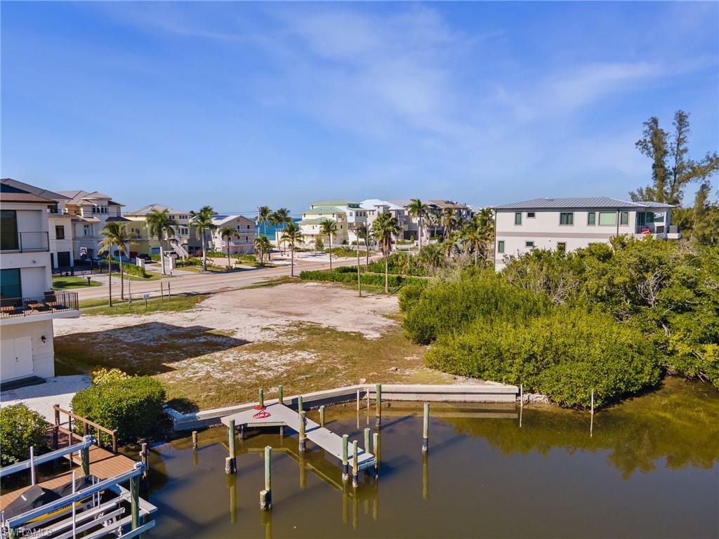 BONITA SPRINGS - Land