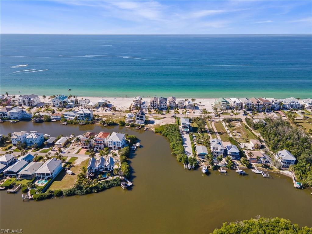 BONITA SPRINGS - Land