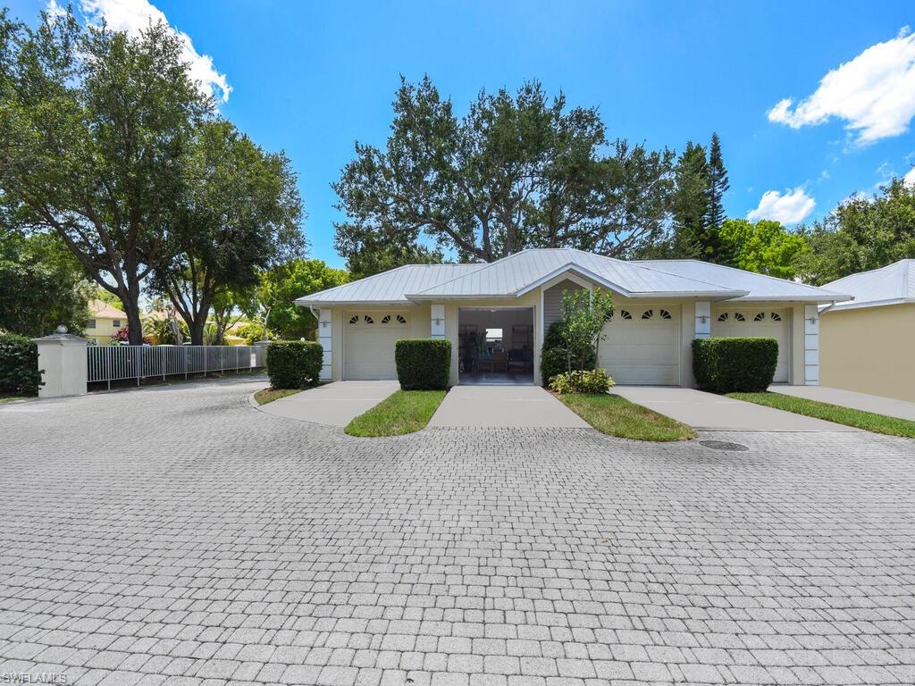 HIDDEN COVE - Residential