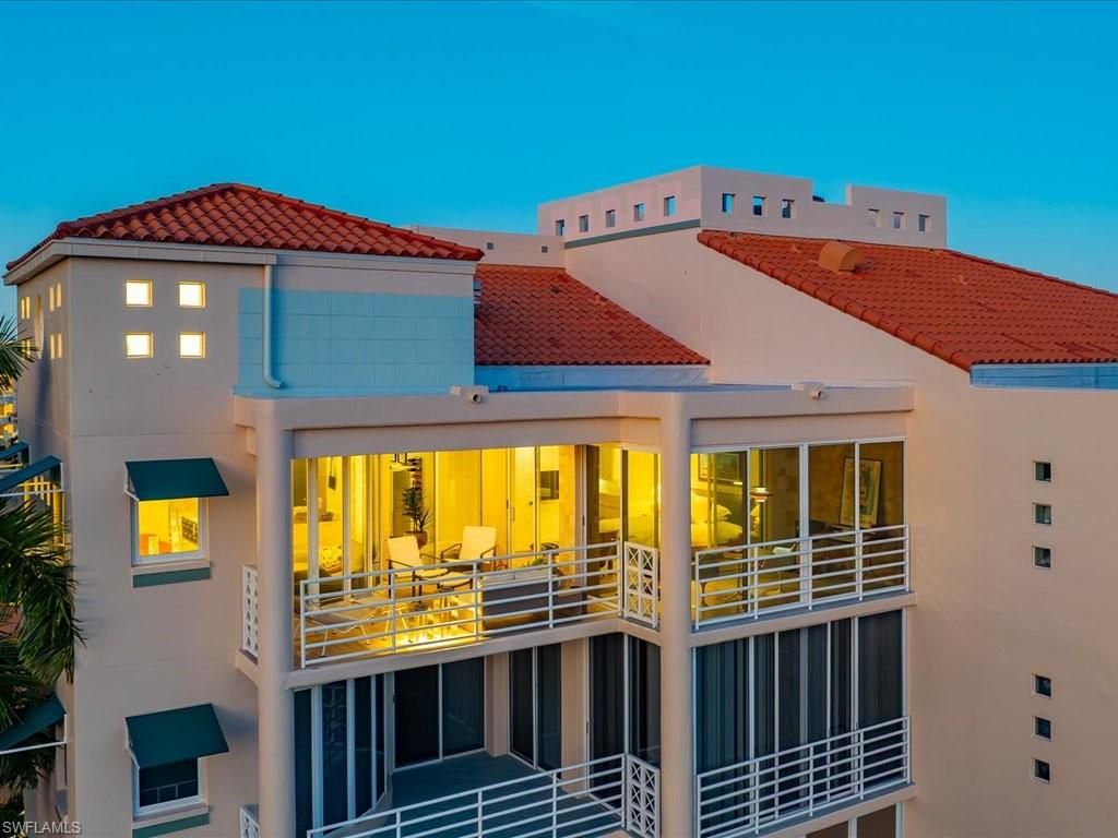 Photo of 4500 Gulf Shore BLVD N #1-311, NAPLES, FL 34103 (MLS # 226005750)