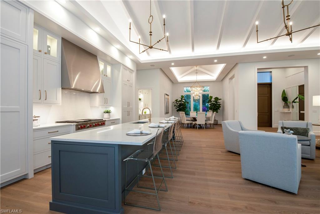 MOORINGS - Residential