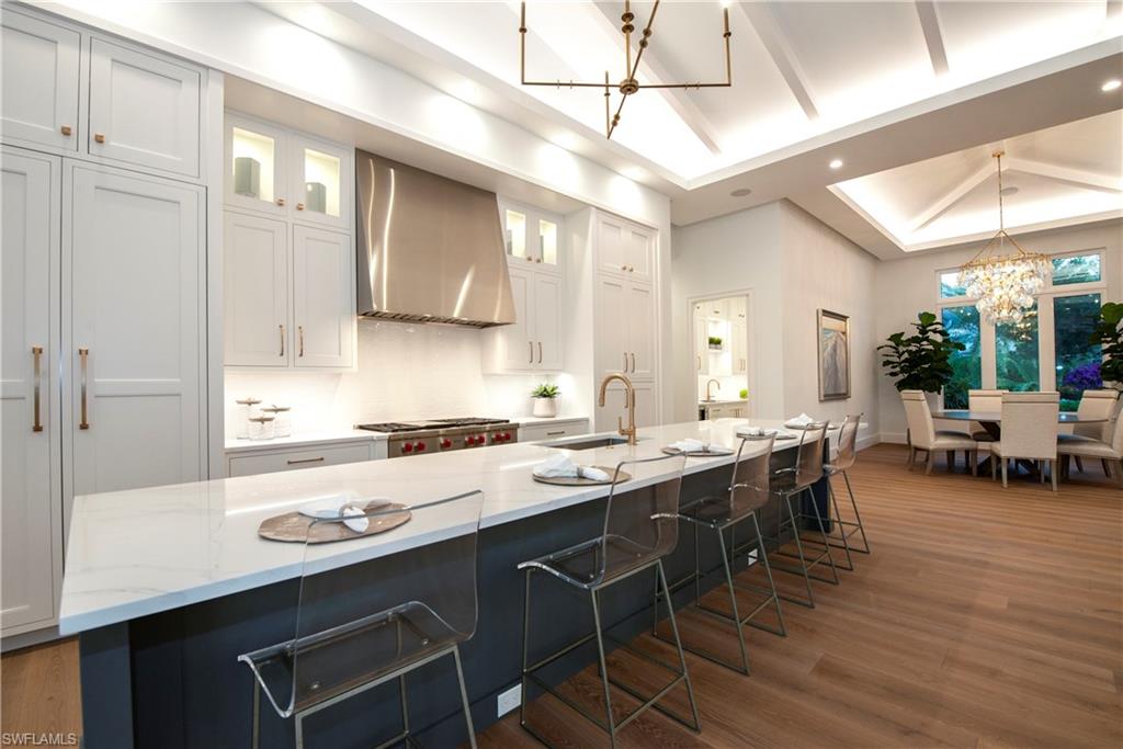 MOORINGS - Residential