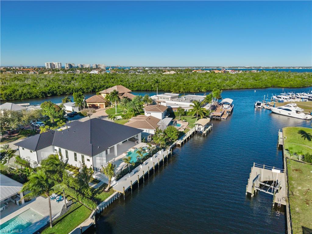 DEEP LAGOON ESTATES - Residential