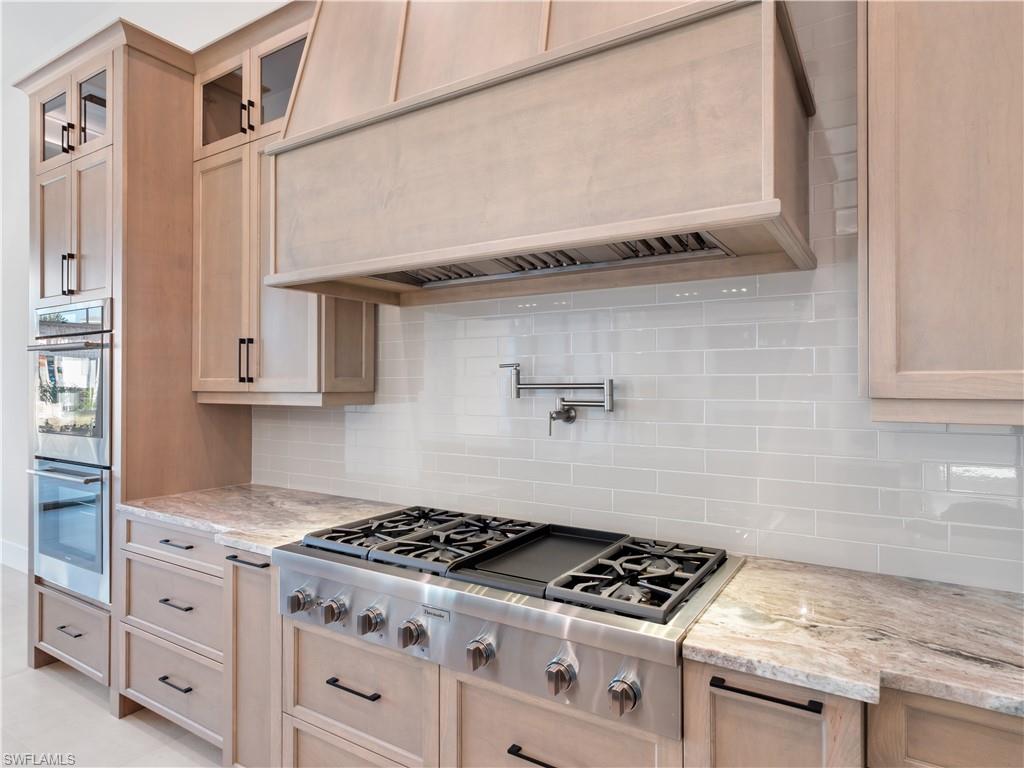 DEEP LAGOON ESTATES - Residential