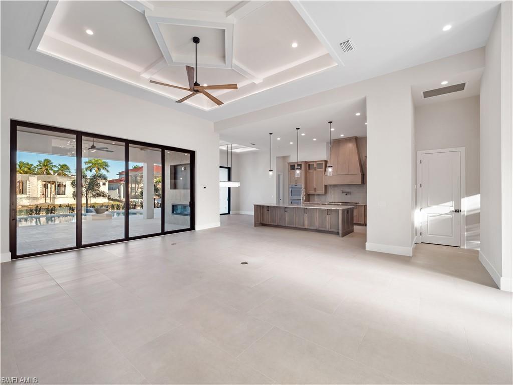 DEEP LAGOON ESTATES - Residential