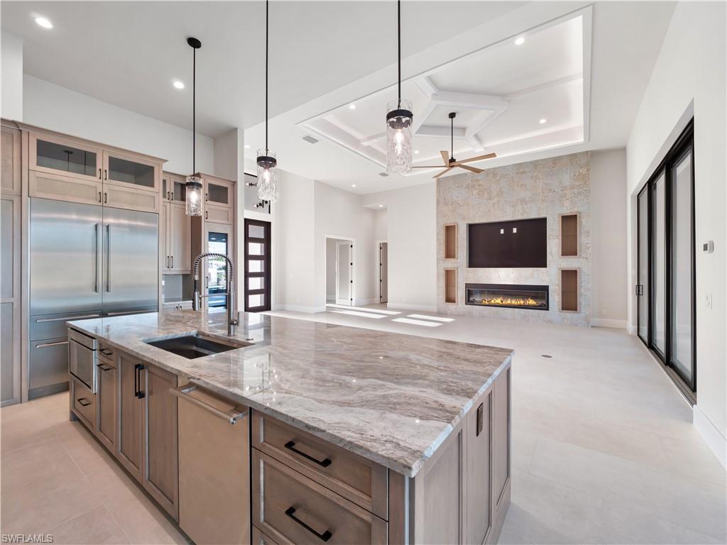 DEEP LAGOON ESTATES - Residential