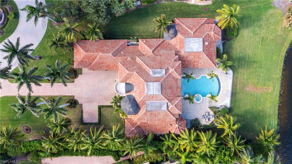 ESCADA AT TIBURON - Residential