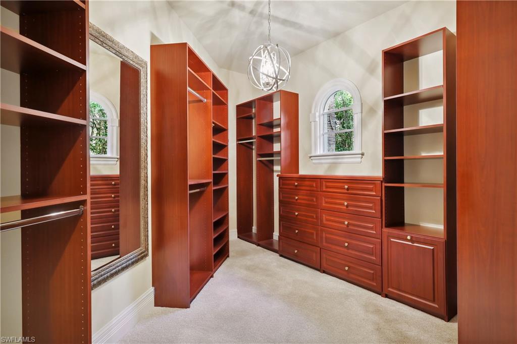 ESCADA AT TIBURON - Residential