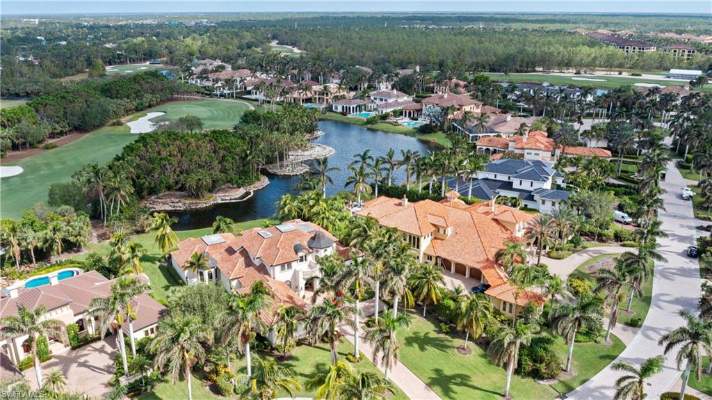 ESCADA AT TIBURON - Residential