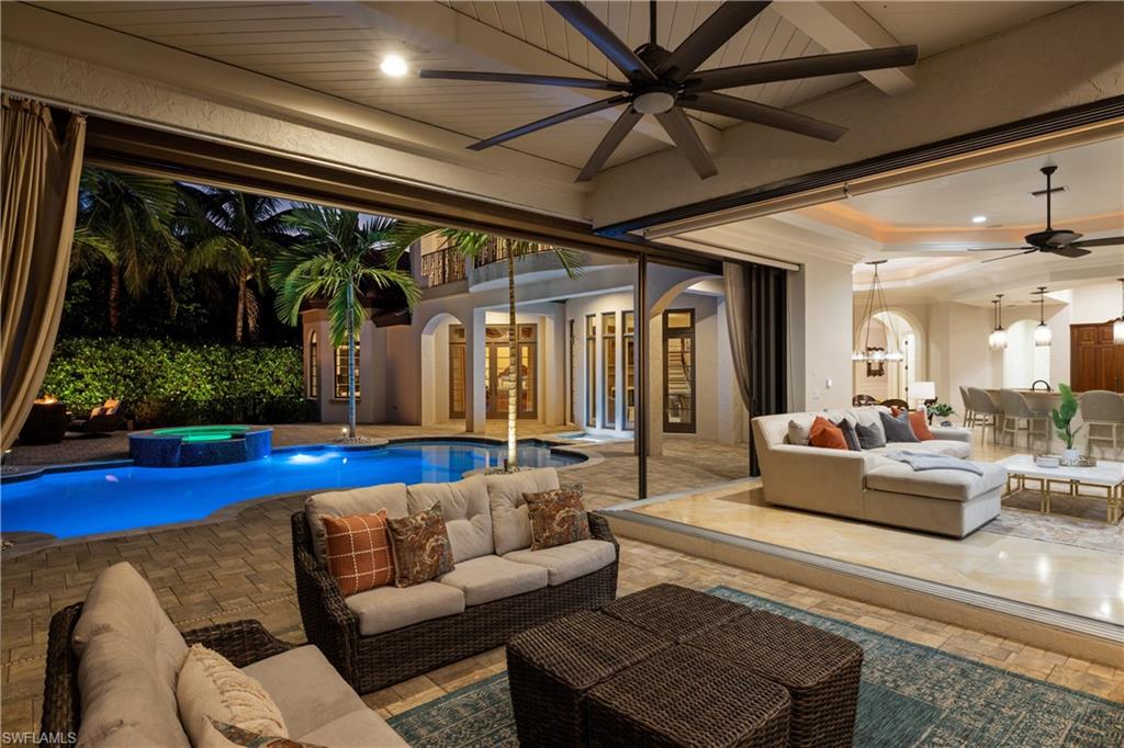 ESCADA AT TIBURON - Residential