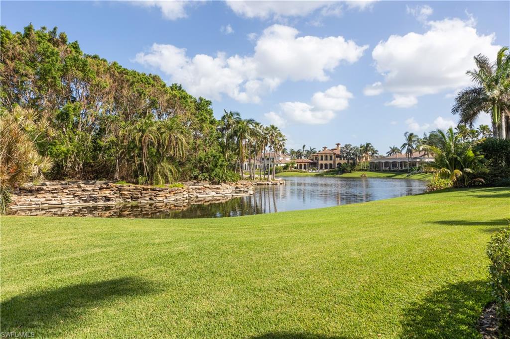 ESCADA AT TIBURON - Residential