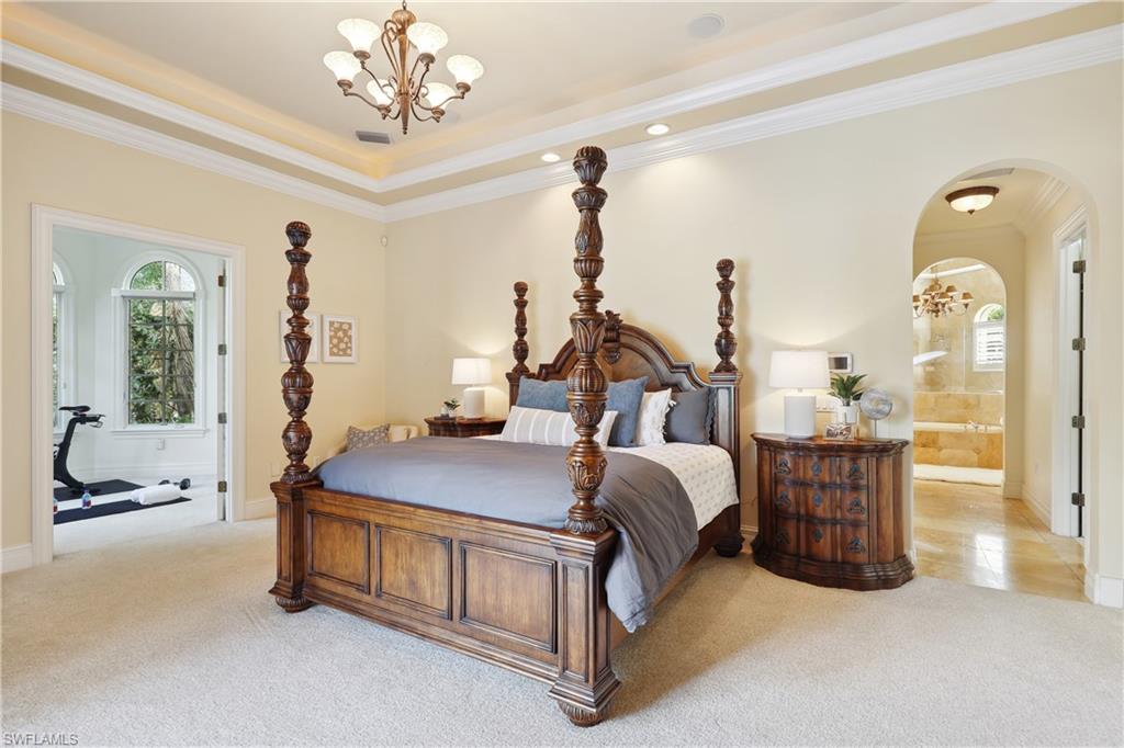 ESCADA AT TIBURON - Residential