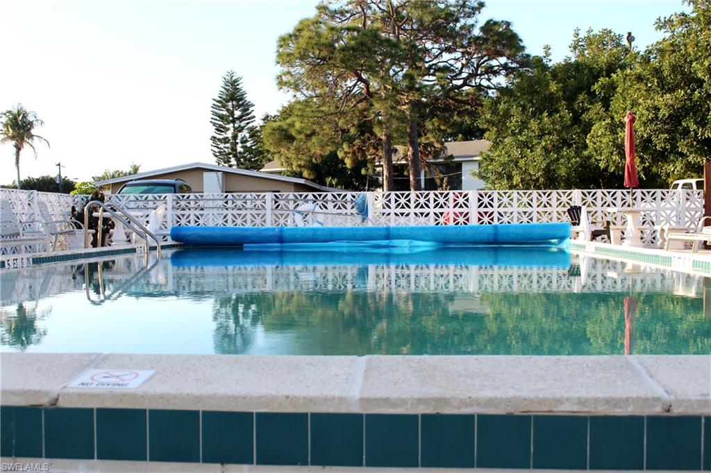 CAPEWAY CONDO - Residential